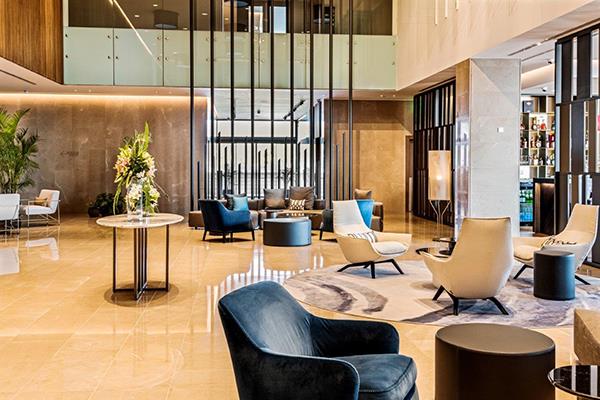 RADISSON-BLU-LOBBY