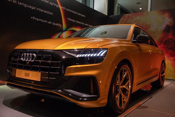 audiq83