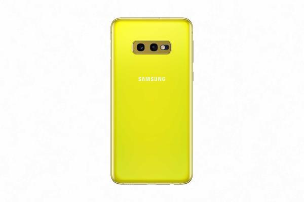 Galaxy S10e Canary Yellow1