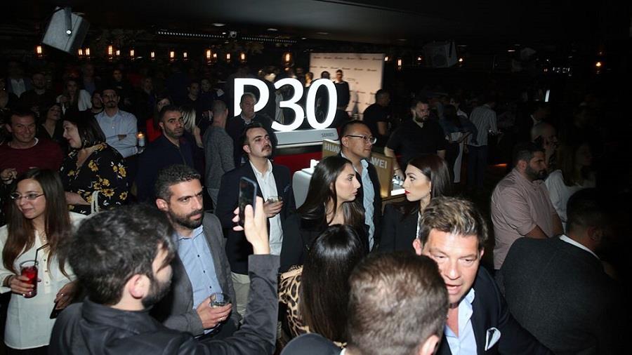 HUAWEI P30