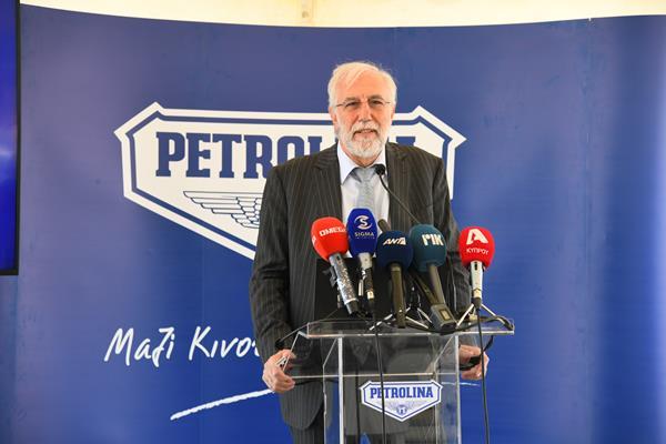 vasilikopetrelaia23lefkaritisntinos