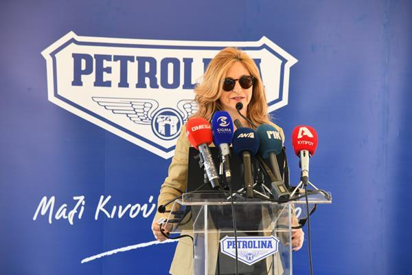 vasilikopetrelaia21lefkafem