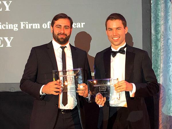 eytaxawards2