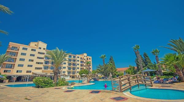 tsokkossungardenhotelprotaras