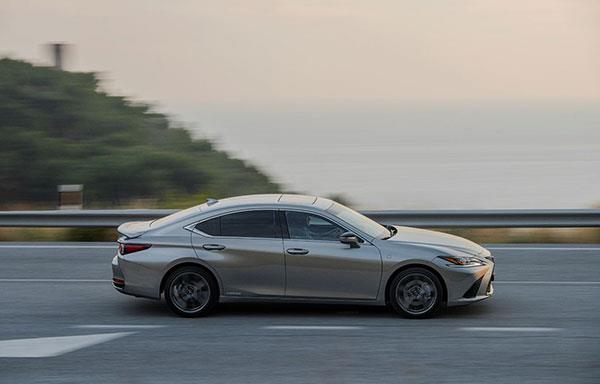 lexus4