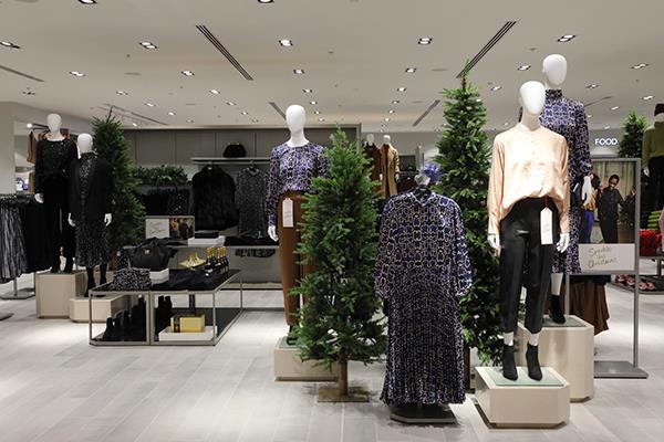 marksandspencermall7