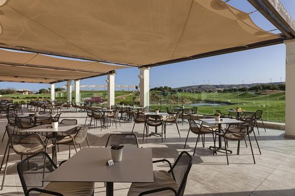 CLUBHOUSE TERRACE