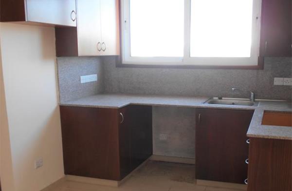 latsia585002