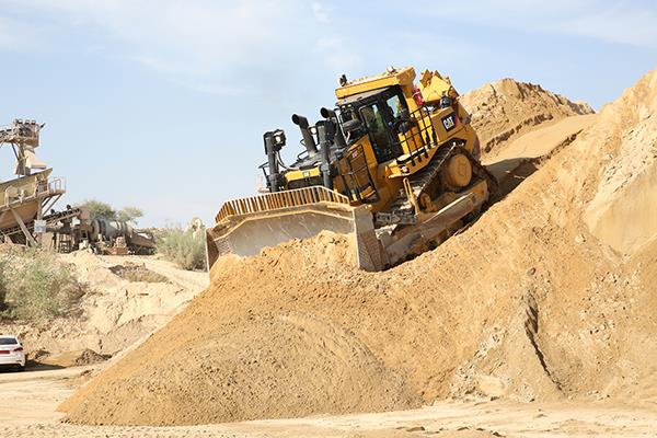 caterpillarlatouros2