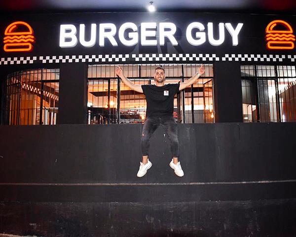 burgerguytoumazos