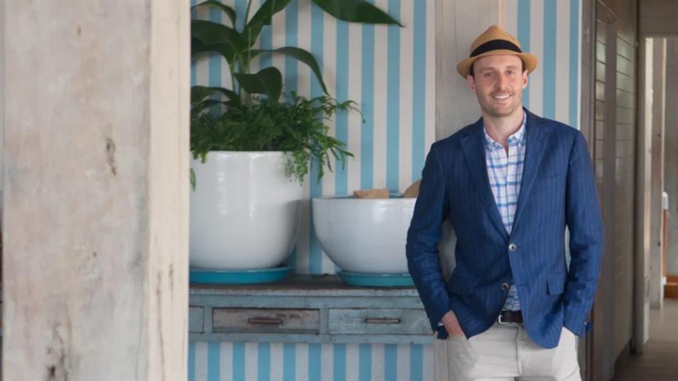 3827894061385225 image