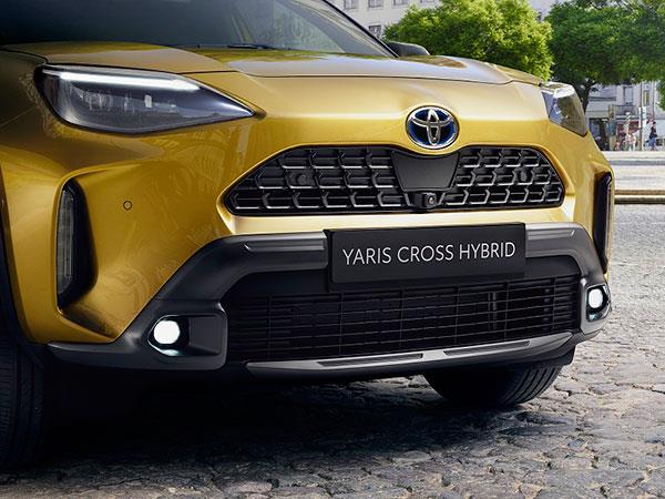 yariscross2