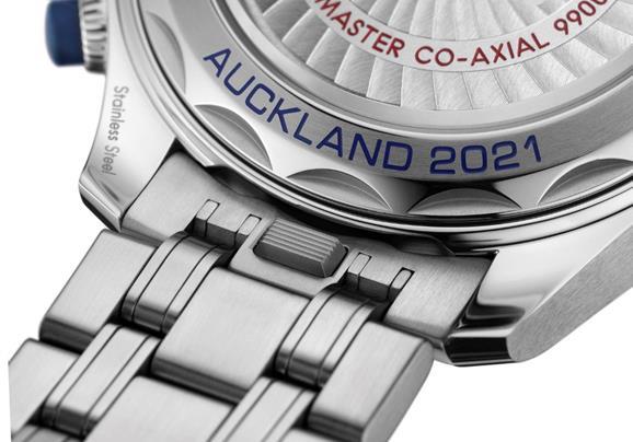 omega15