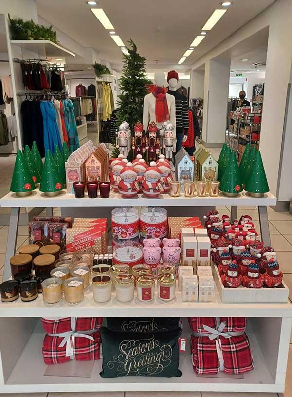 marksandspencermakariou4