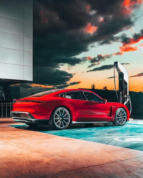 Porsche Fast Charging Station with Taycan 2