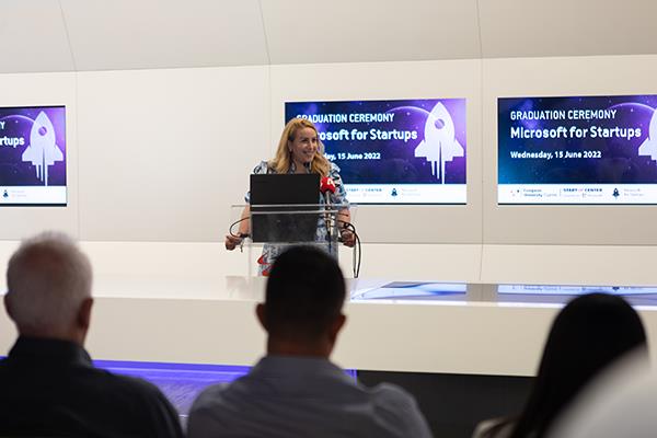 4249613704993831 image