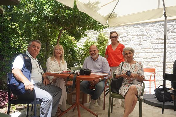 4259333373949366 image