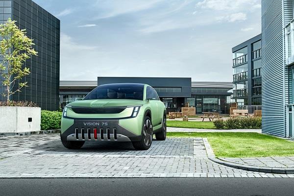 4311943148698615 SKODA VISION 7S -1