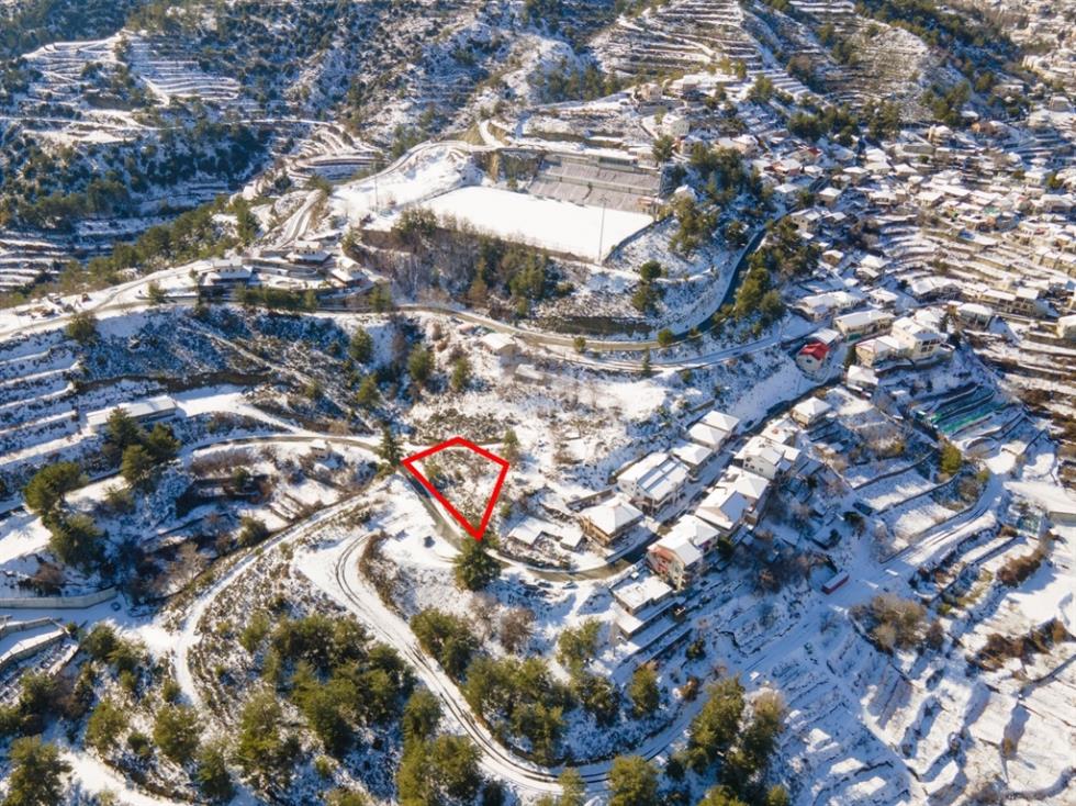 4360946302799947 10600