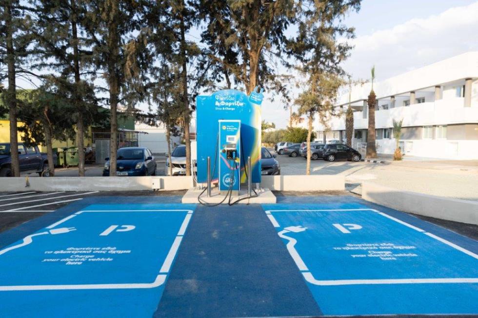 4385422058132487 5N8A9334