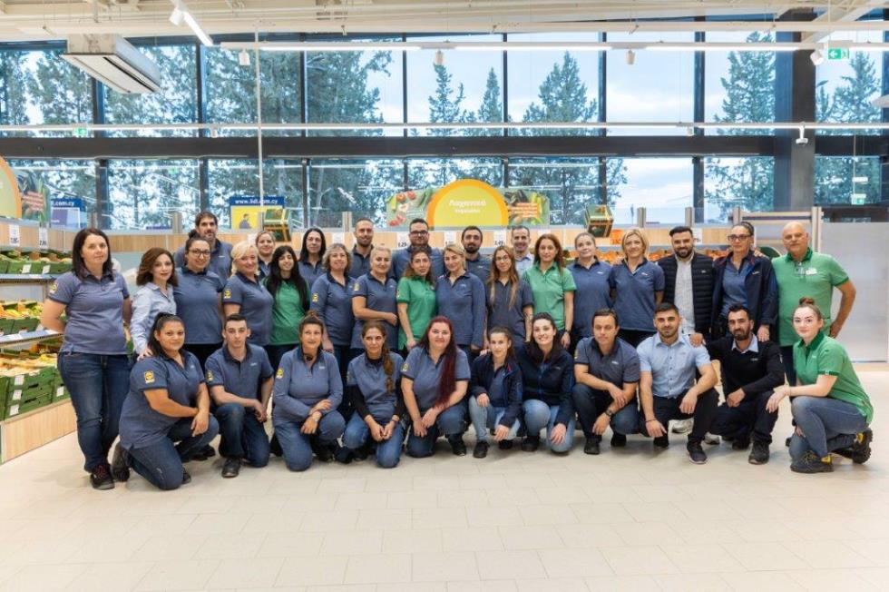 4385422089177482 5N8A9370