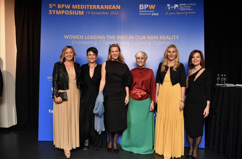 4400777098577314 Hatice Ozalp, Else Merks-Schaapveld (Ambassador of the kingdom of the Nederlands to the Republic of Cyprus), Viola Edward,  Lavinia Ochea