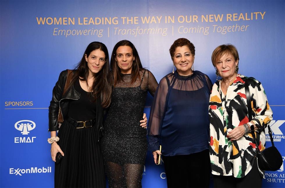 4400777103257284 Jovanna Yuseli, Λία Ριρή, Τάσια Γιανναρά Γιαλλουρίδου, Στέφη Δράκου