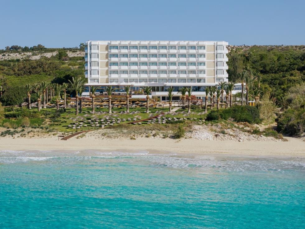 5248368083642960 Alion Beach Hotel from the sea