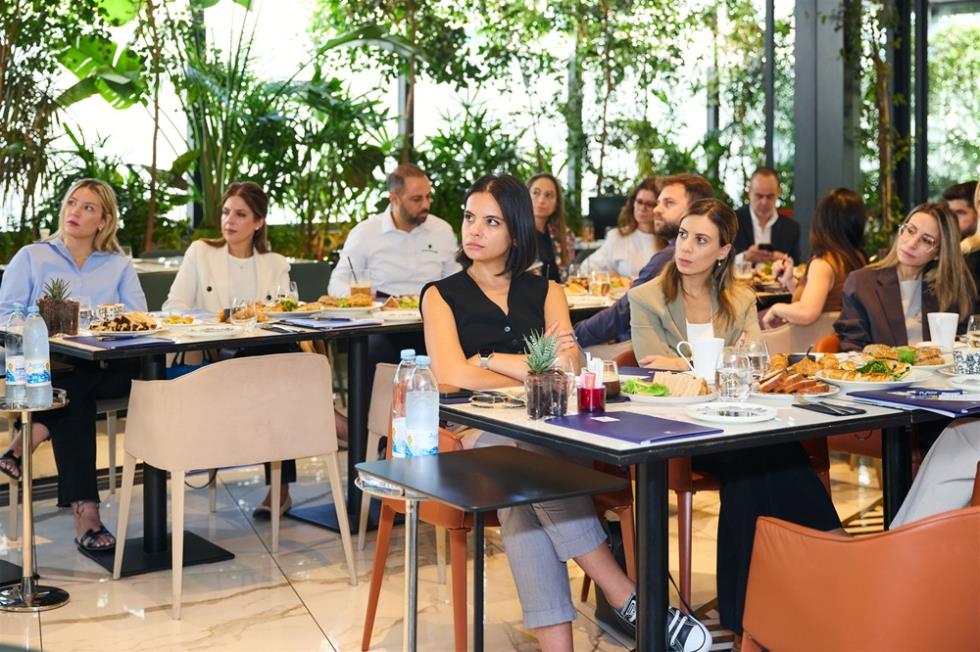 5299223113418581 251016-CIM-PartnersBreakfast-1K5A7793