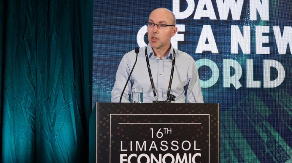 5305493275057336 Anthony Miller