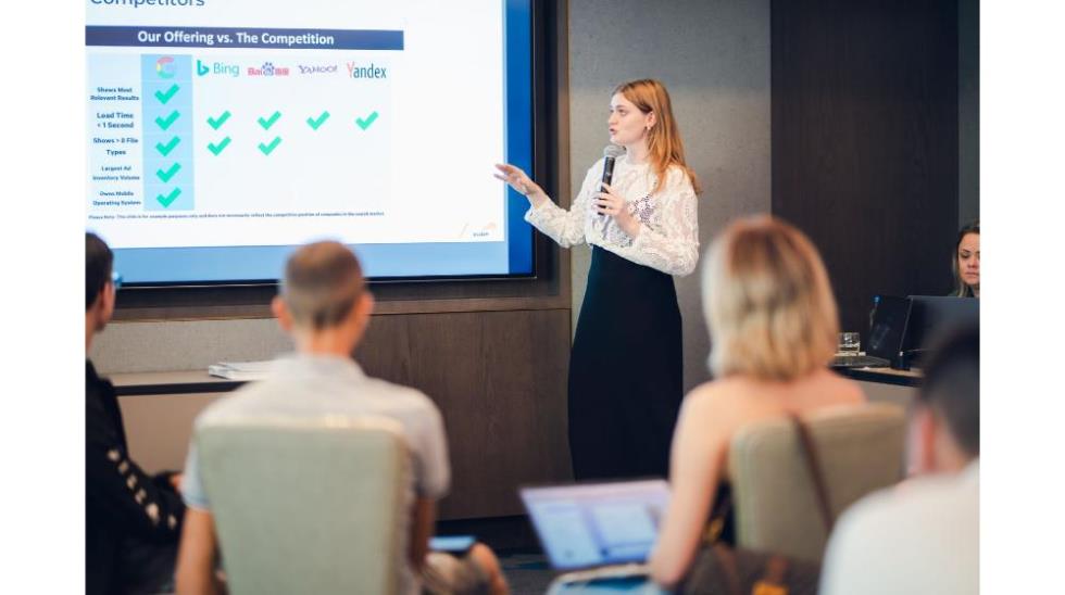 5308030182511656 Zubr Capital Young Hackathon 4