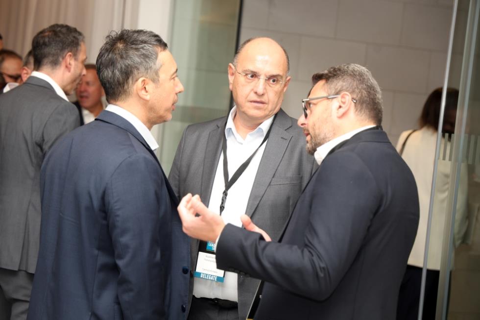 5321689785117154 6A4A1287