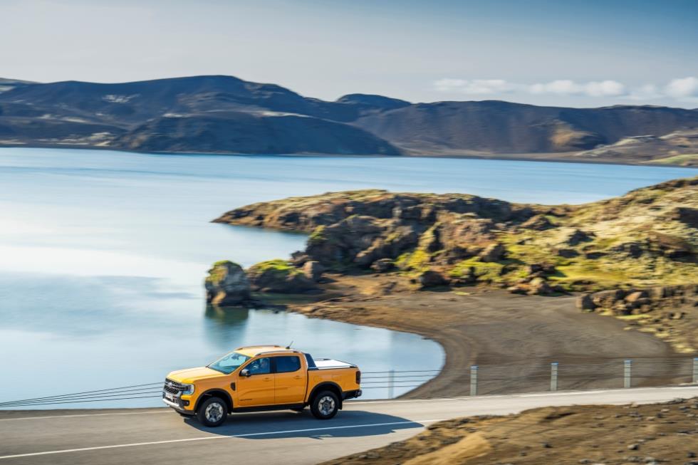 5322691996303333 Ranger Wildtrak PHEV 013