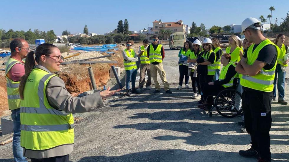 5328834797296834 CY3