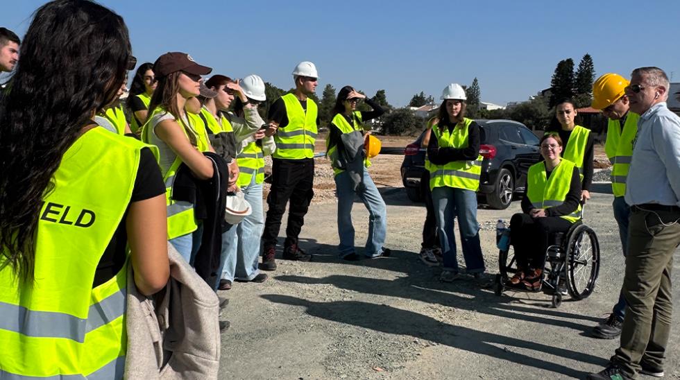 5328835169707352 CY5