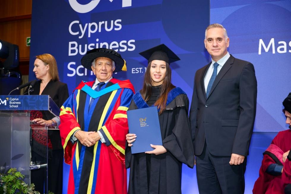 5333778033670023 251125-CIM-Graduation2025-1K5A4885