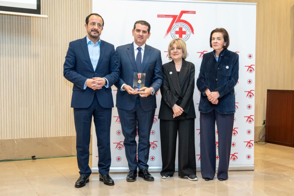 5333965618250798 L1230952