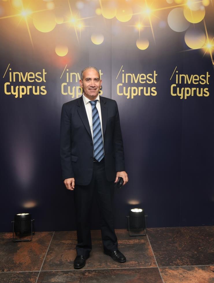 5341645542108556 6A4A9468