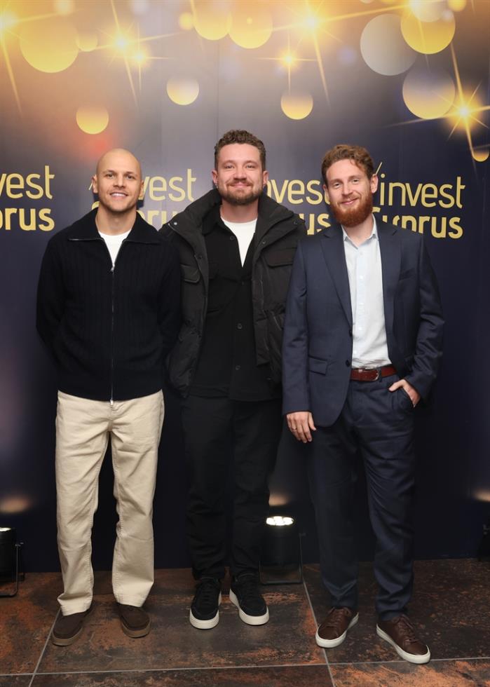 5341647073912760 6A4A9489