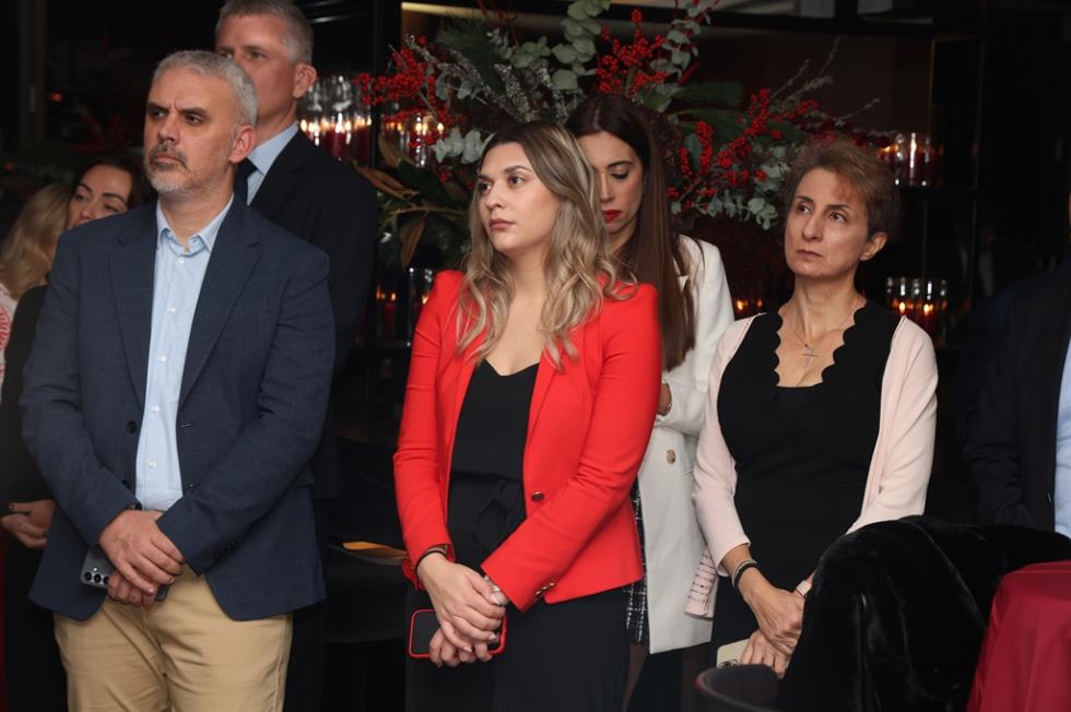 5341661146717372 6A4A9775