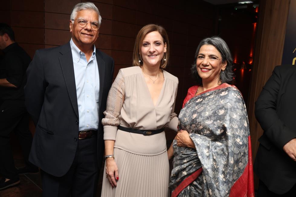 5341664778956194 6A4A9895