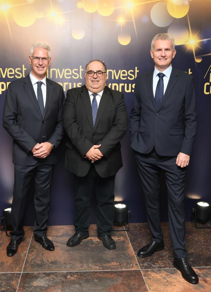 5341667146572931 6A4A9945