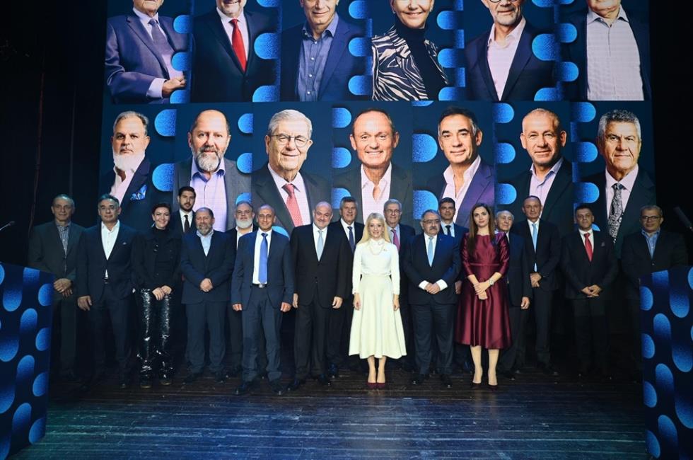 KEBE AWARDS VRAVEFTHENTES2