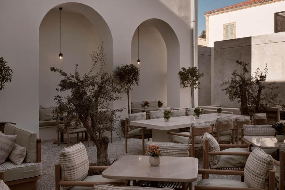 5377171708061550 AMYTH4