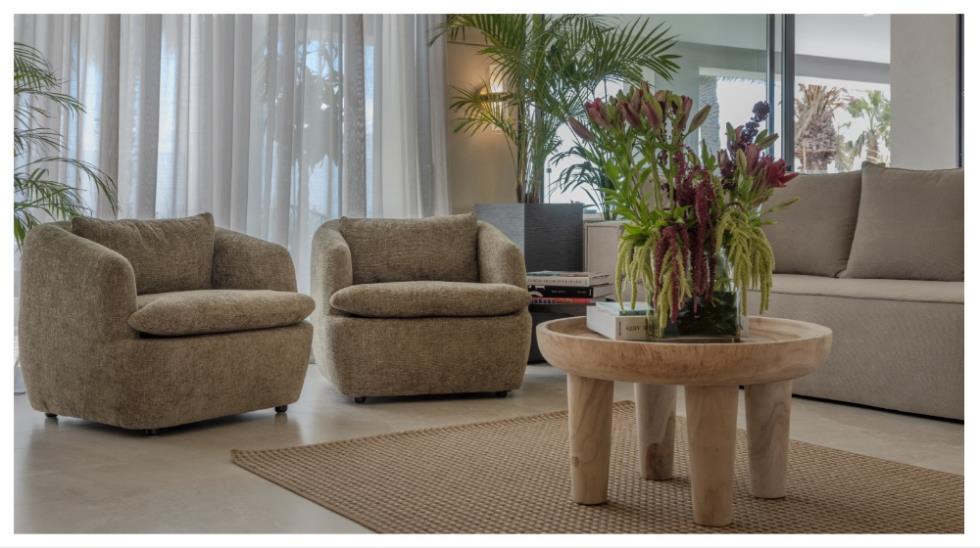 5370096771066726 MixCollage-05-Jan-2026-11-09-AM-2820