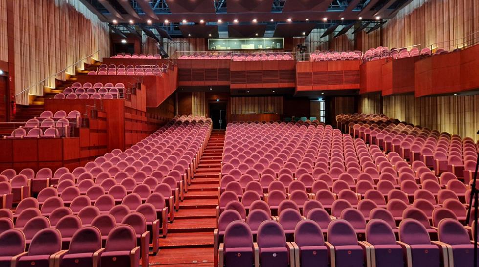 dimotiko theatro strovolou2