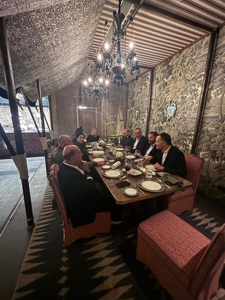 5388229533655584 002