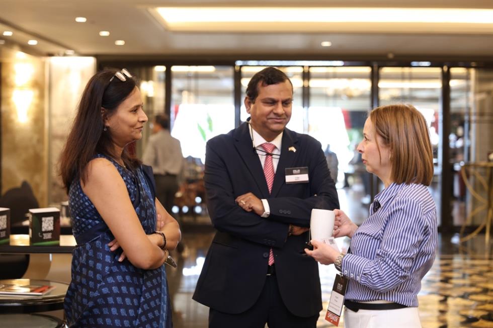 5389153363712803 x12