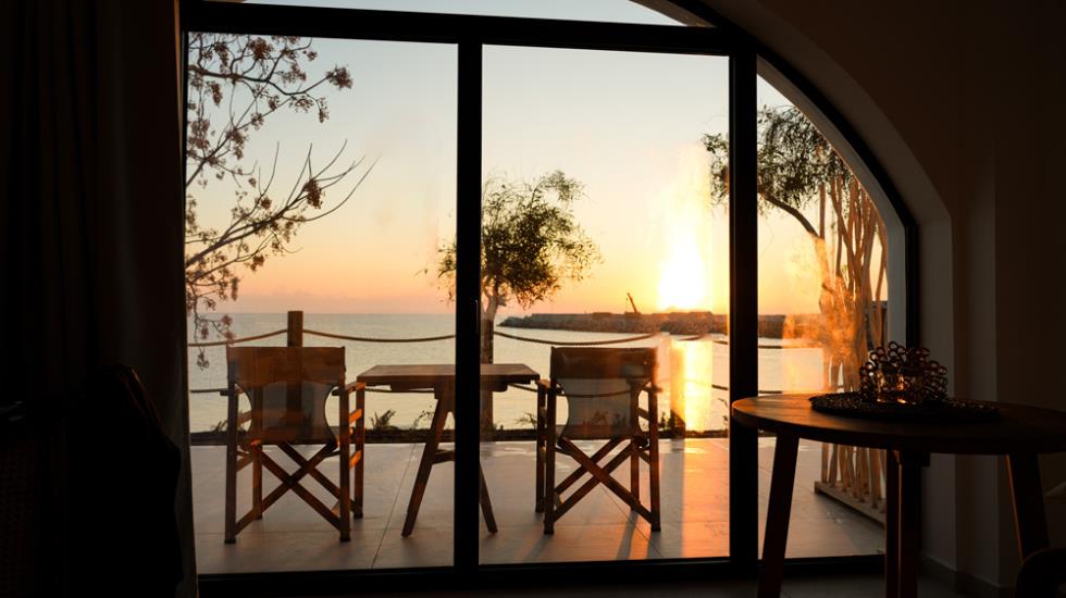 5400391176697744 SIRENA-BAY-LUXURY-SUITES--(17)