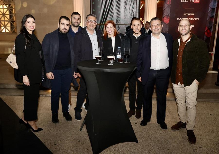 5407705257913787 people5